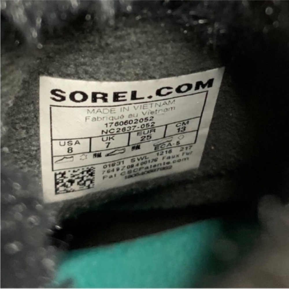 Sorel Tivoli Ill Boots - Picture 10 of 10